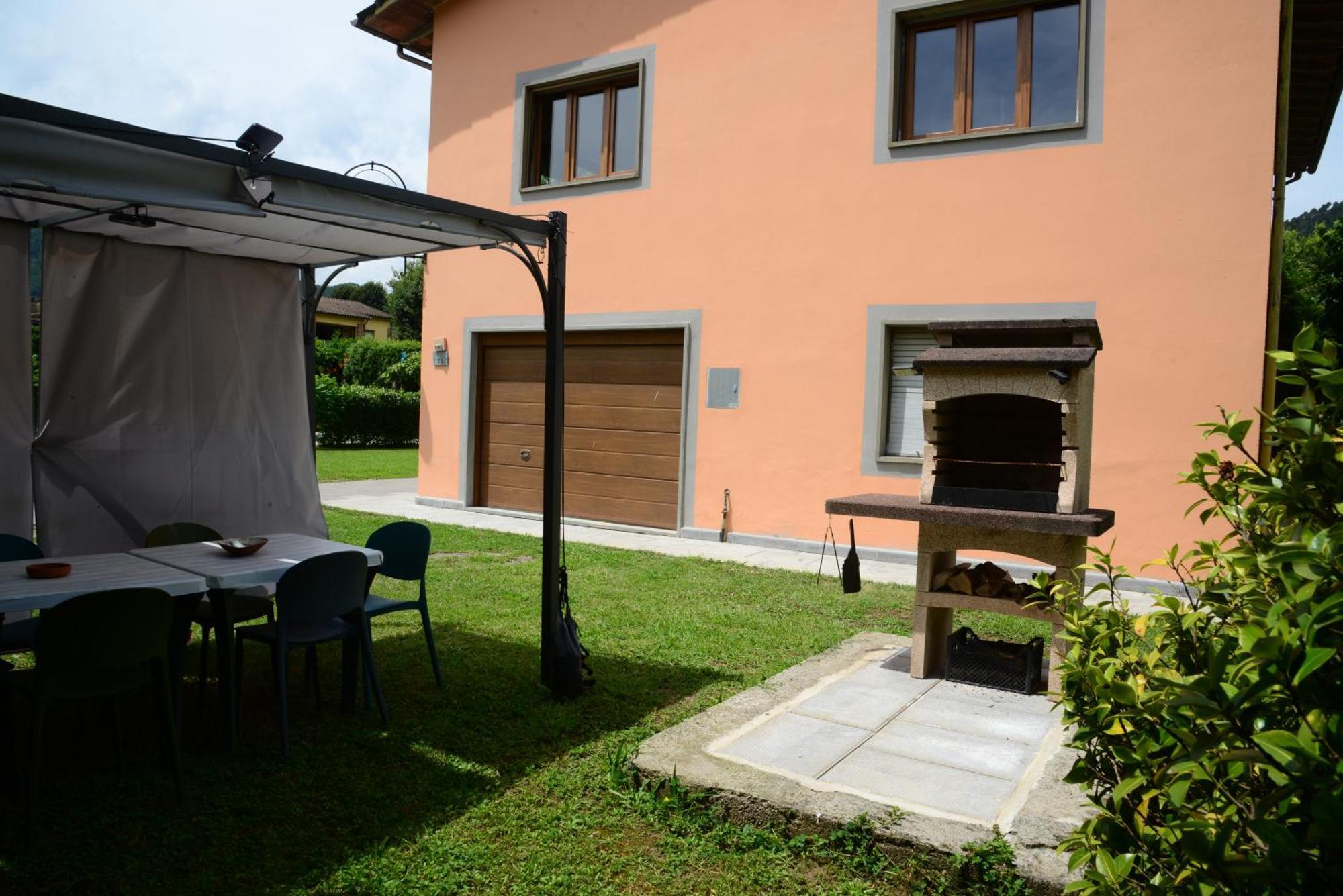 Casa Hydrangea Con Piscina E Giardino Bagni di Lucca Exterior foto